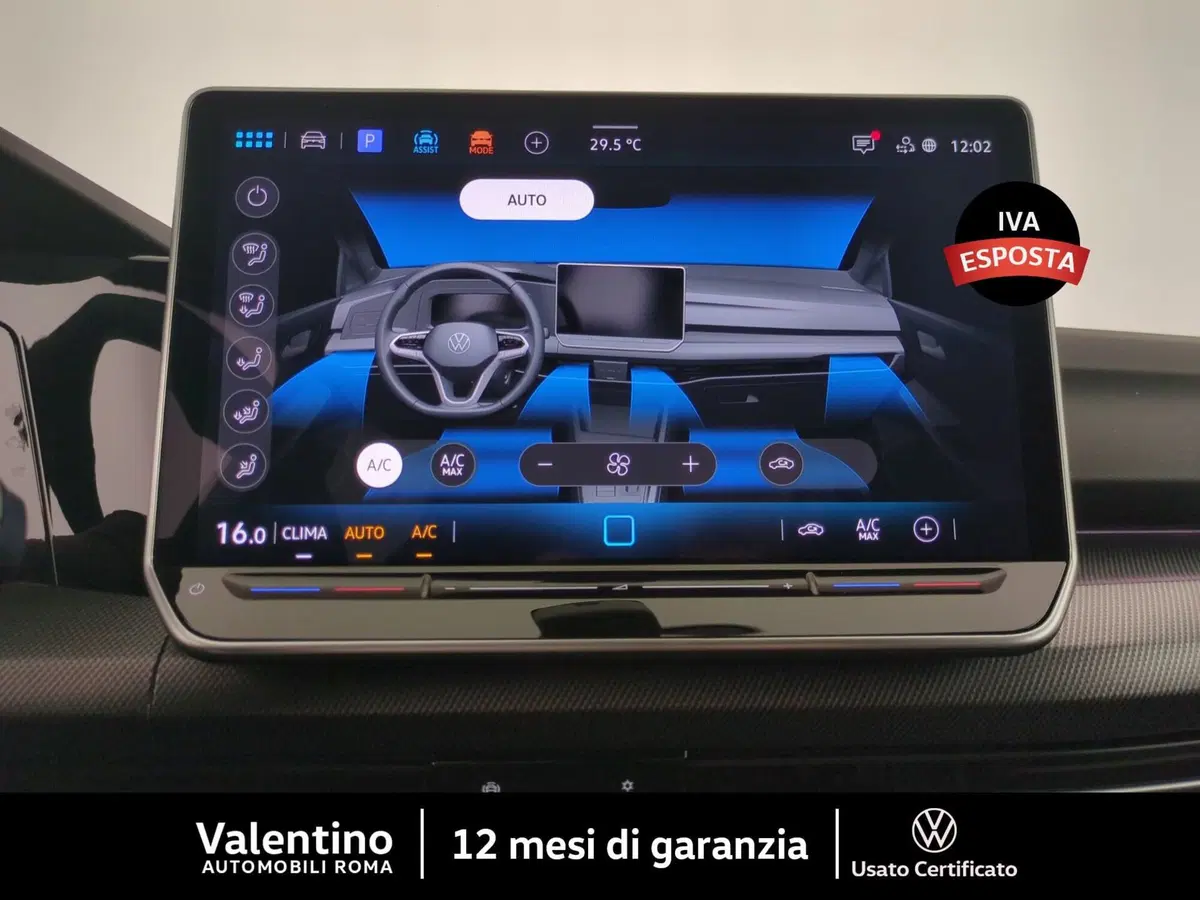 Volkswagen Golf Variant nuova a Roma (17)
