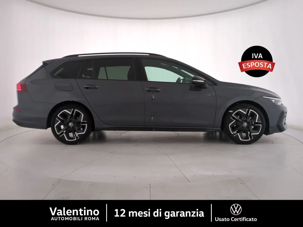 Volkswagen Golf Variant nuova a Roma (2)