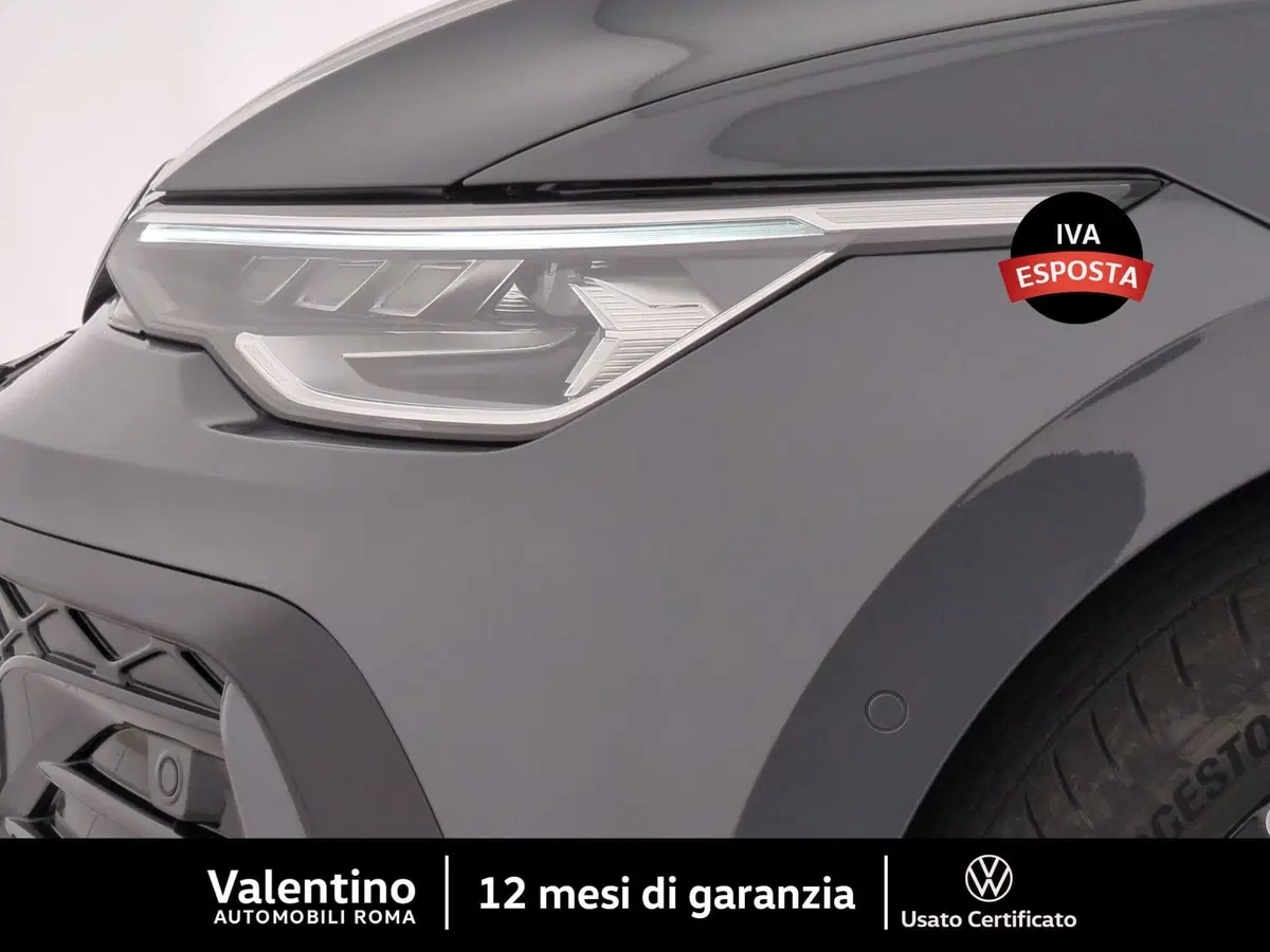 Volkswagen Golf Variant nuova a Roma (8)
