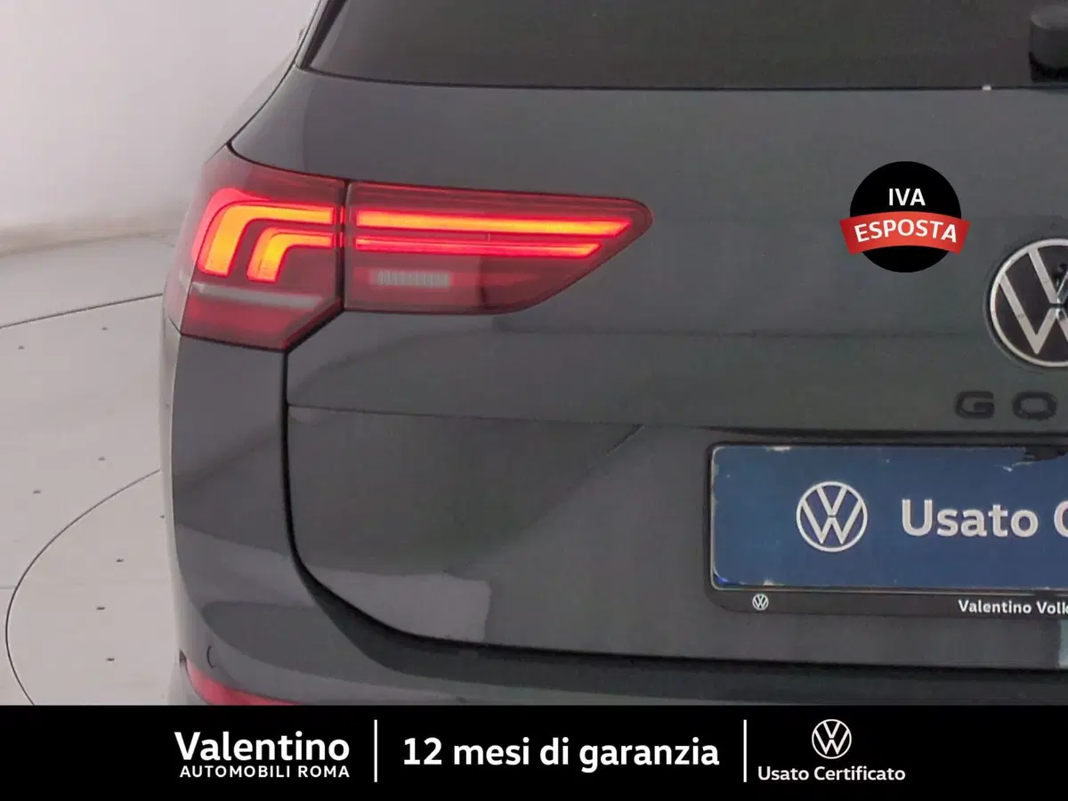 Volkswagen Golf Variant nuova a Roma (9)
