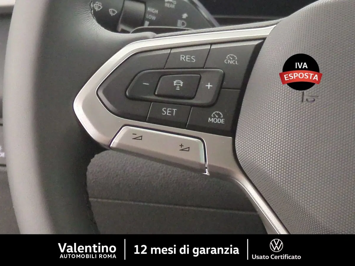 Volkswagen T-Roc nuova a Roma (15)