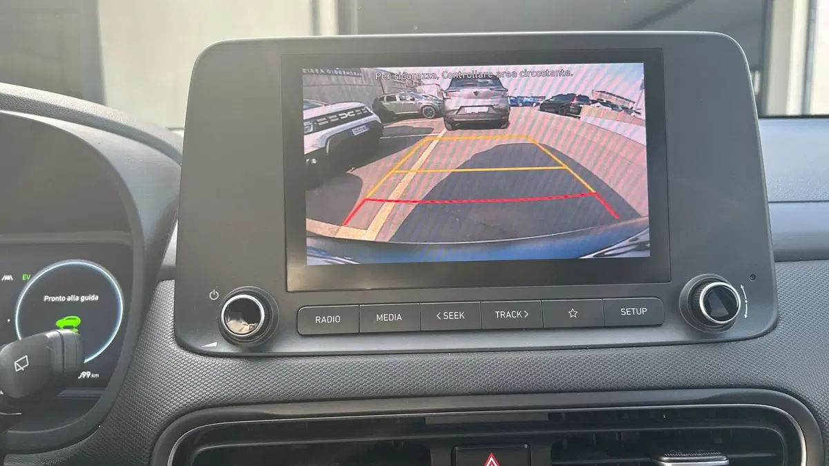 Hyundai Kona usata a Parma (9)