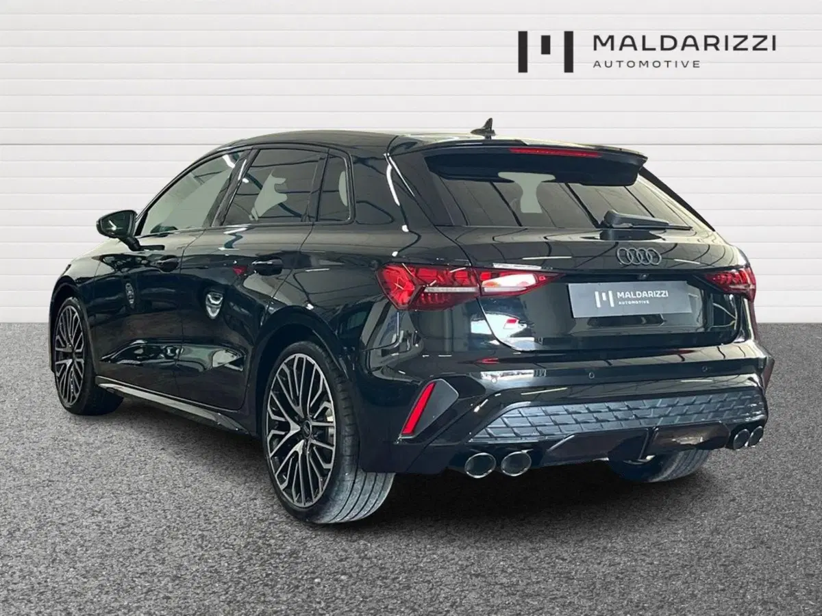 Audi A3 Sportback nuova a Lecce (4)