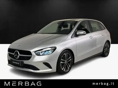 Mercedes-Benz Classe B 180 Advanced auto del 2023 usata a Milano