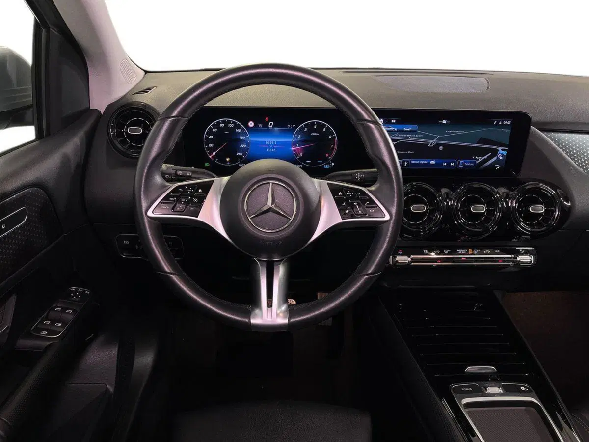Mercedes-Benz Classe B usata a Milano (11)