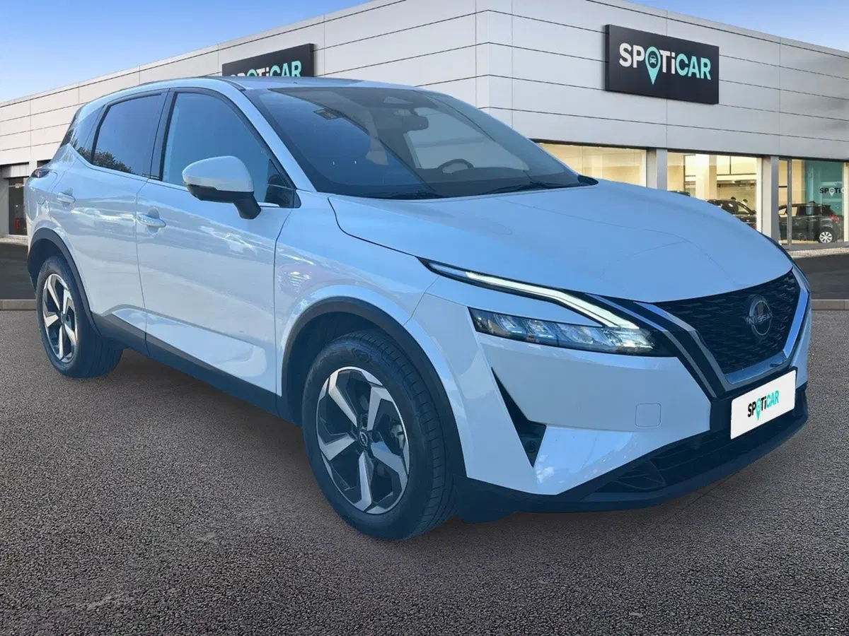 Nissan Qashqai usata a Pescara (2)
