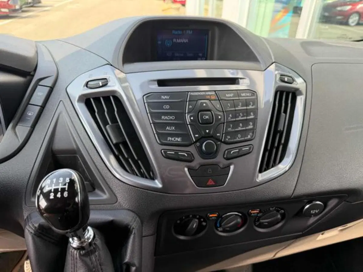 Ford Tourneo Custom usata a Bologna (10)