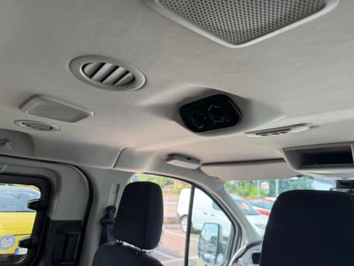 Ford Tourneo Custom usata a Bologna (15)