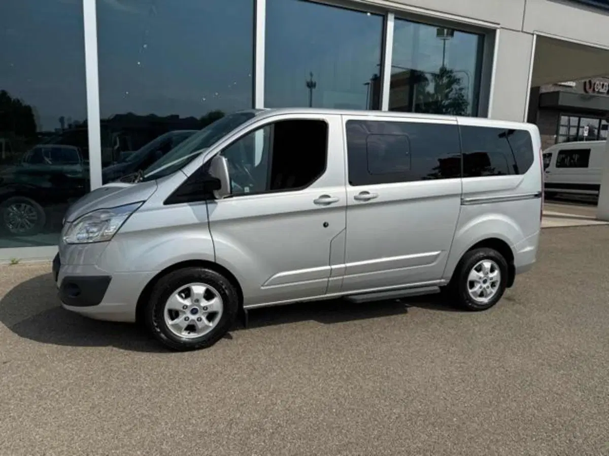 Ford Tourneo Custom usata a Bologna (3)