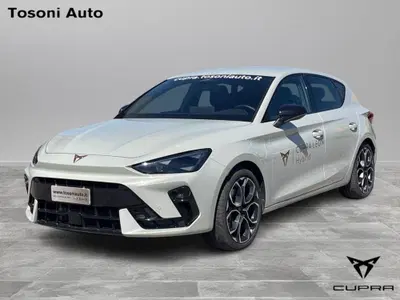 Cupra Leon Leon 1.4 e-HYBRID 204 CV DSG del 2025 usata a Arezzo
