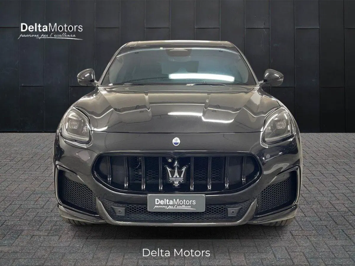 Maserati Grecale usata a Ancona (6)