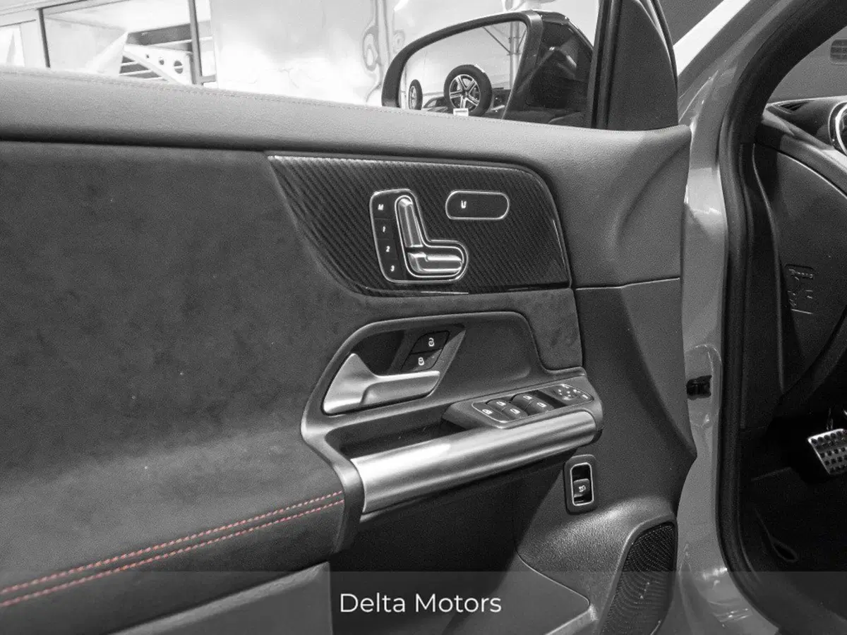 Mercedes-Benz GLA SUV nuova a Ancona (10)