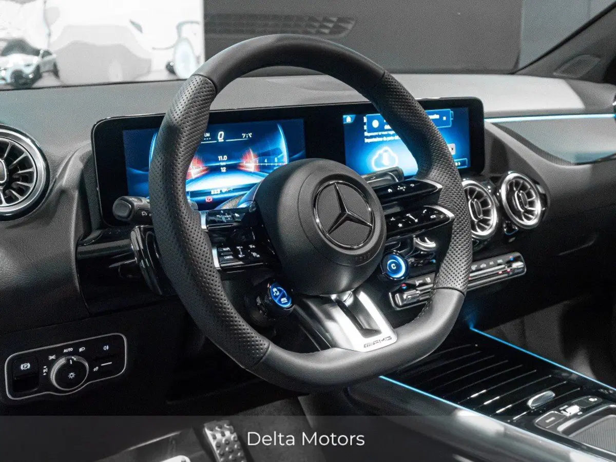 Mercedes-Benz GLA SUV nuova a Ancona (11)