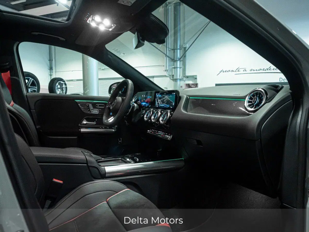 Mercedes-Benz GLA SUV nuova a Ancona (18)