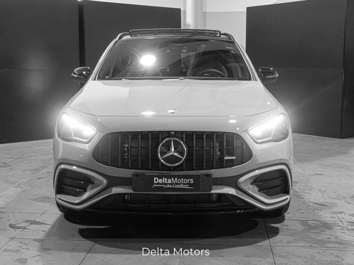 Mercedes-Benz GLA SUV nuova a Ancona (5)