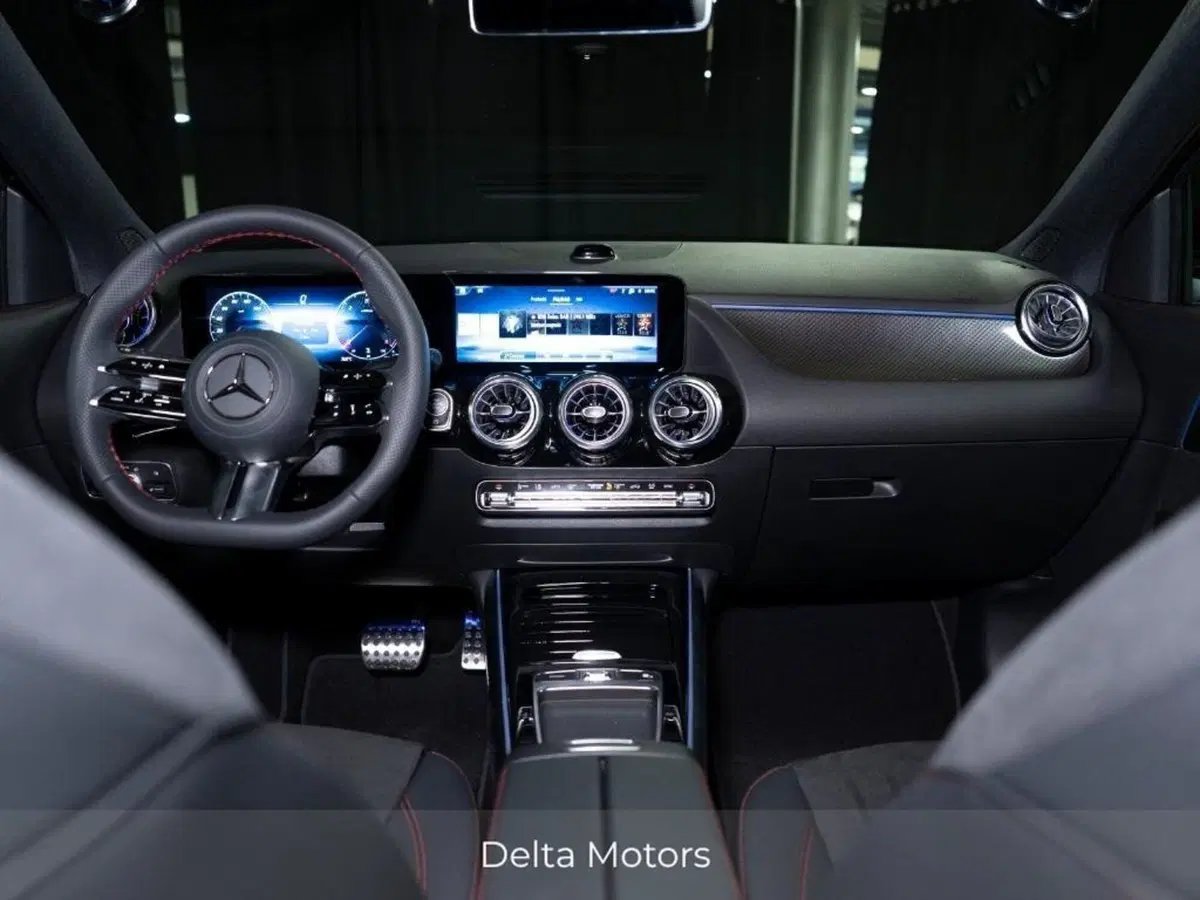 Mercedes-Benz GLA SUV nuova a Ancona (10)