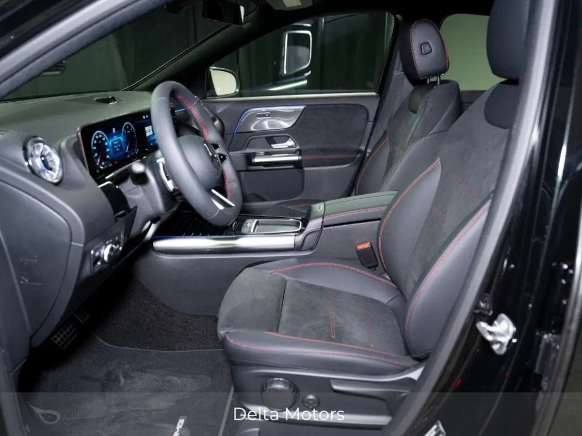 Mercedes-Benz GLA SUV nuova a Ancona (12)