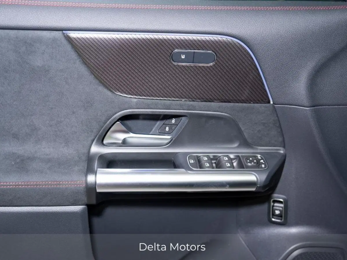 Mercedes-Benz GLA SUV nuova a Ancona (20)