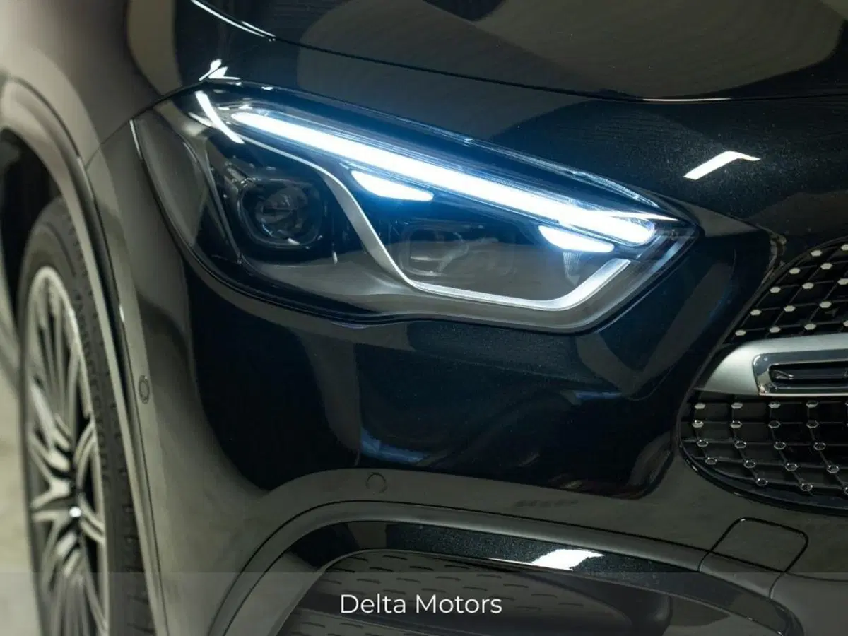 Mercedes-Benz GLA SUV nuova a Ancona (6)