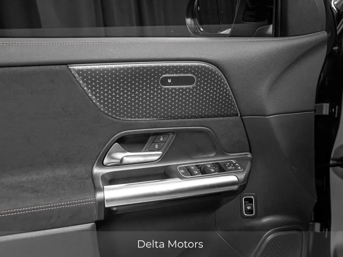 Mercedes-Benz GLA SUV nuova a Ancona (13)