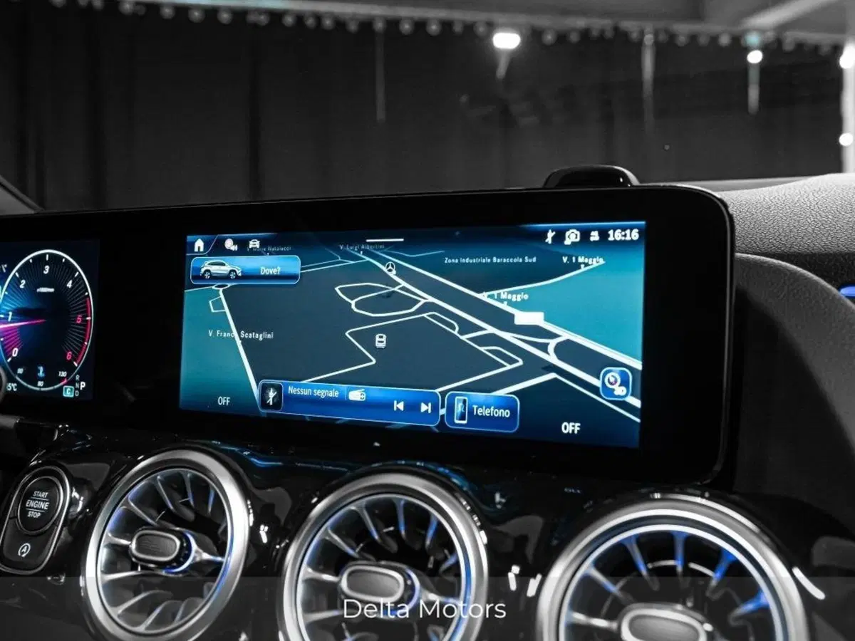 Mercedes-Benz GLA SUV nuova a Ancona (20)