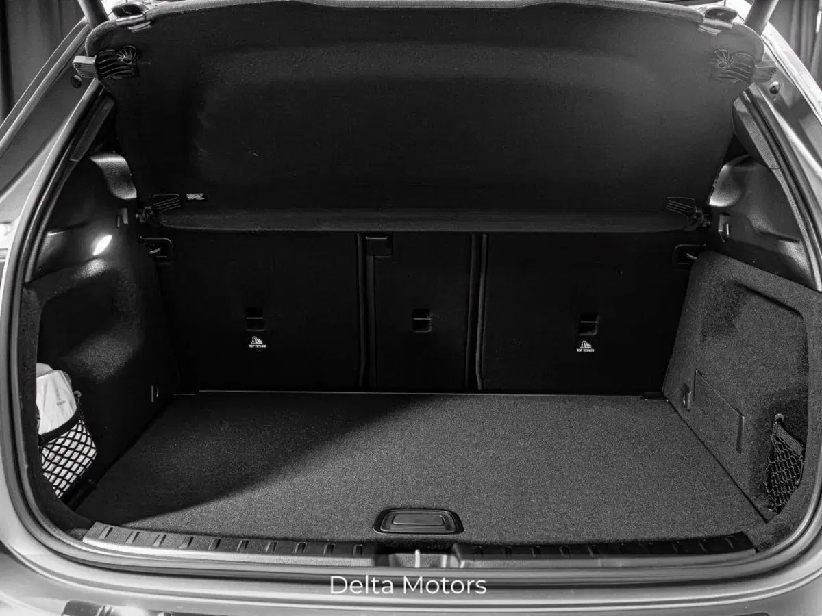 Mercedes-Benz GLA SUV nuova a Ancona (9)
