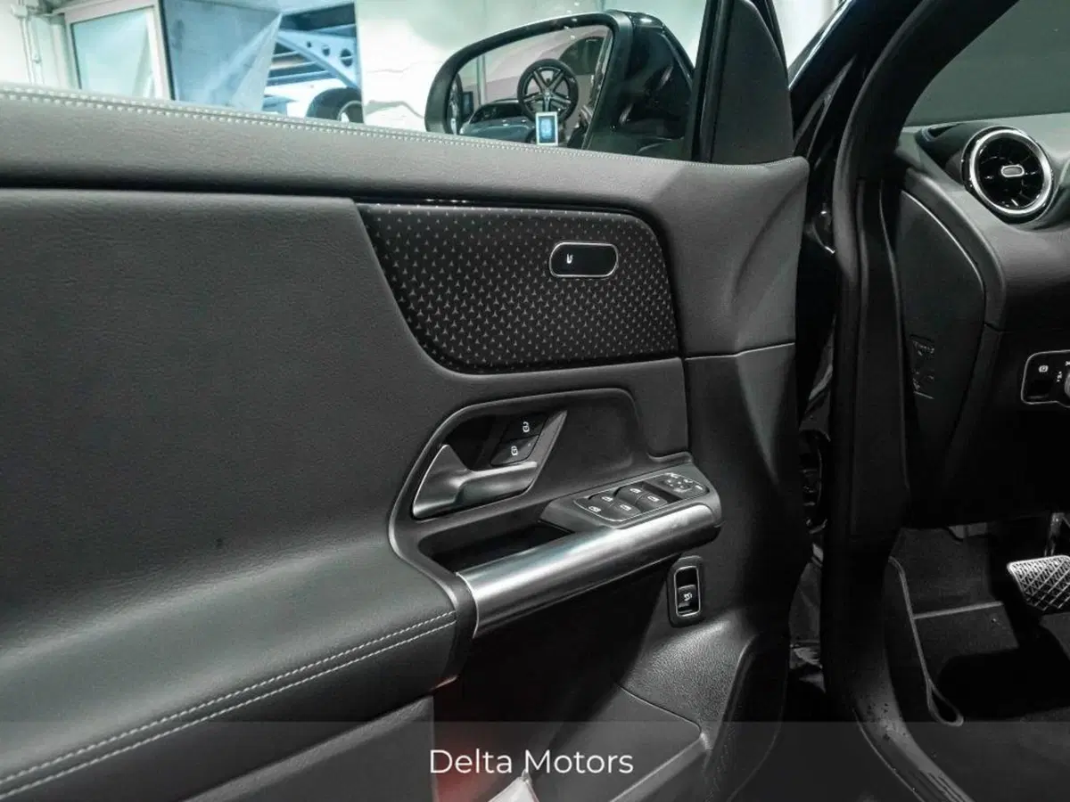 Mercedes-Benz GLA SUV nuova a Ancona (10)