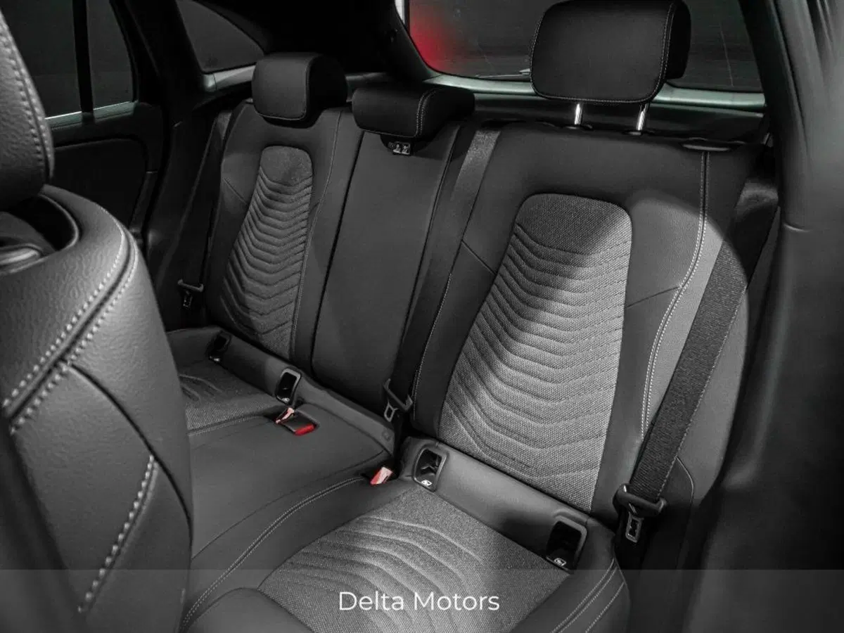 Mercedes-Benz GLA SUV nuova a Ancona (13)