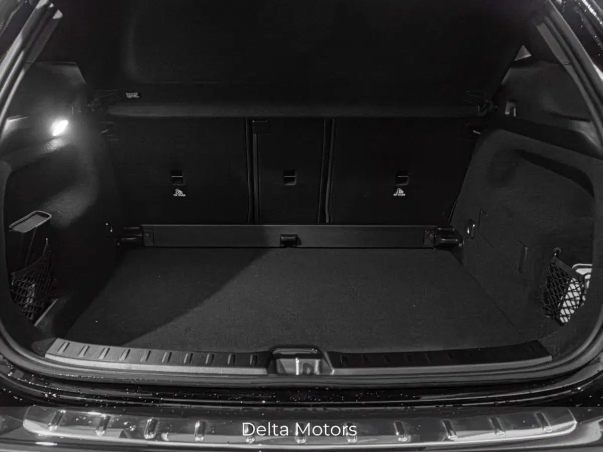 Mercedes-Benz GLA SUV nuova a Ancona (9)