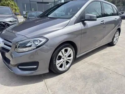 Mercedes-Benz Classe B 180 d Sport del 2016 usata a Messina