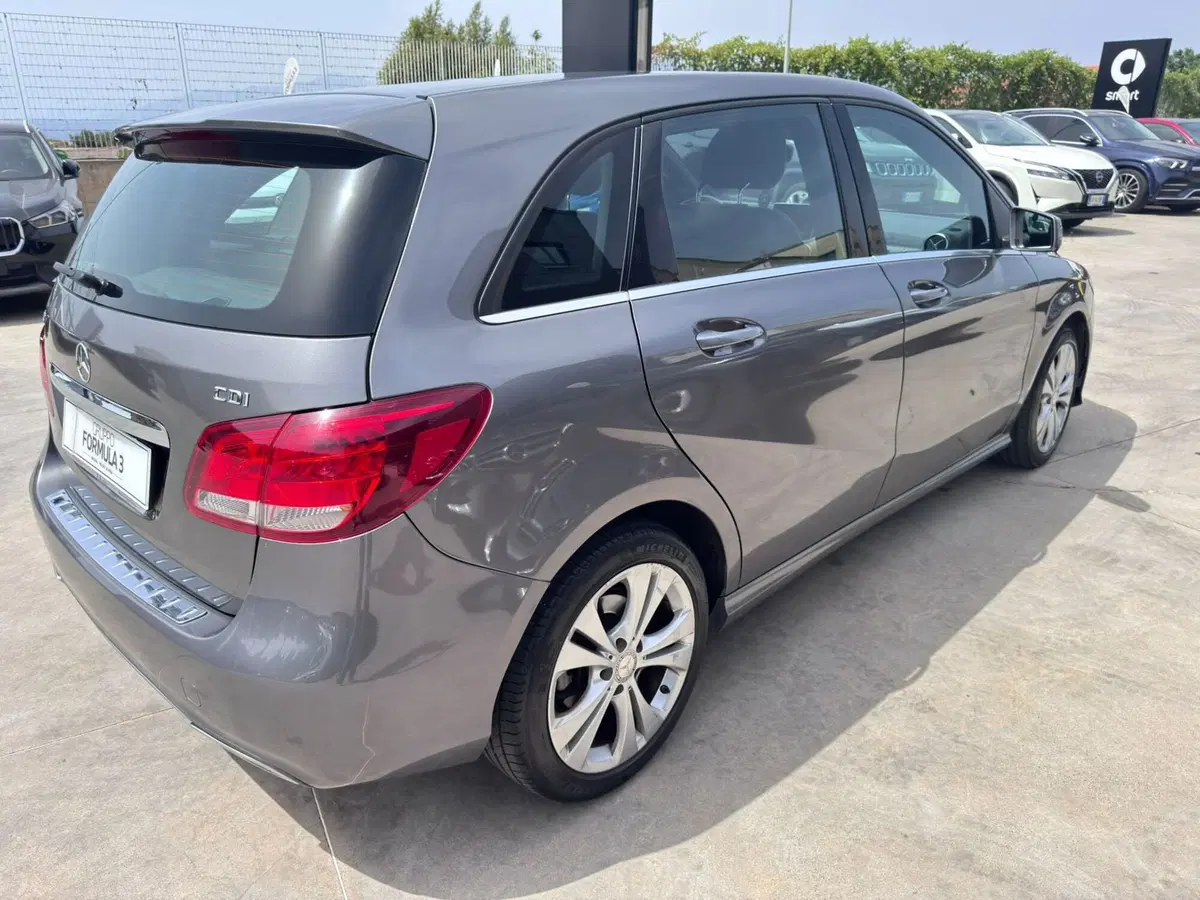 Mercedes-Benz Classe B usata a Messina (3)