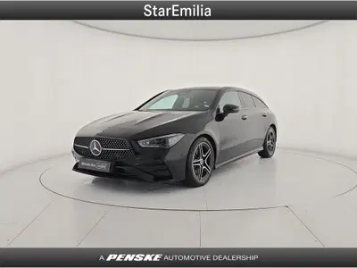 Mercedes-Benz CLA Shooting Brake 200 d AMG Line Premium Plus auto del 2024 usata a Ferrara