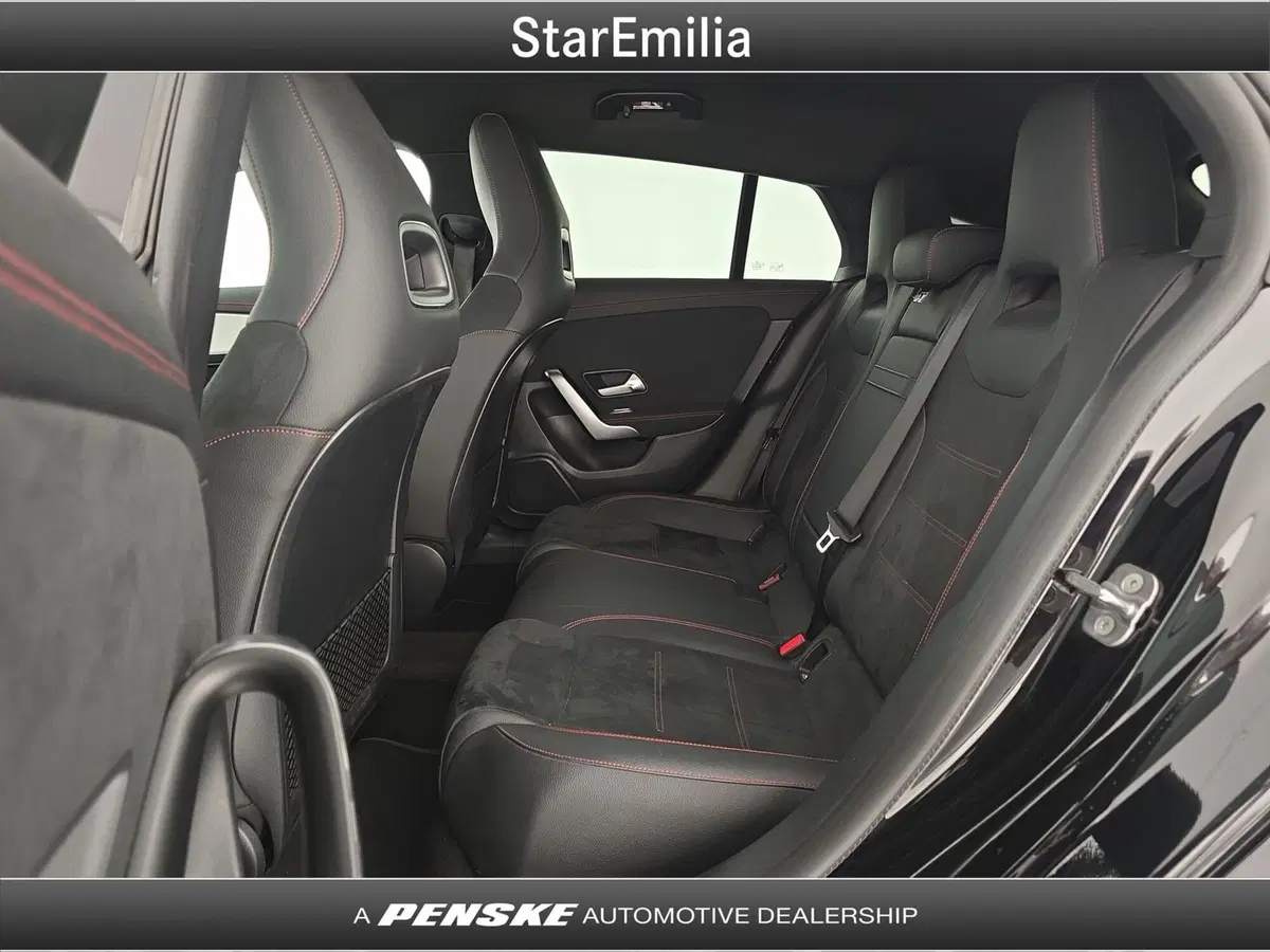 Mercedes-Benz CLA Shooting Brake usata a Ferrara (11)