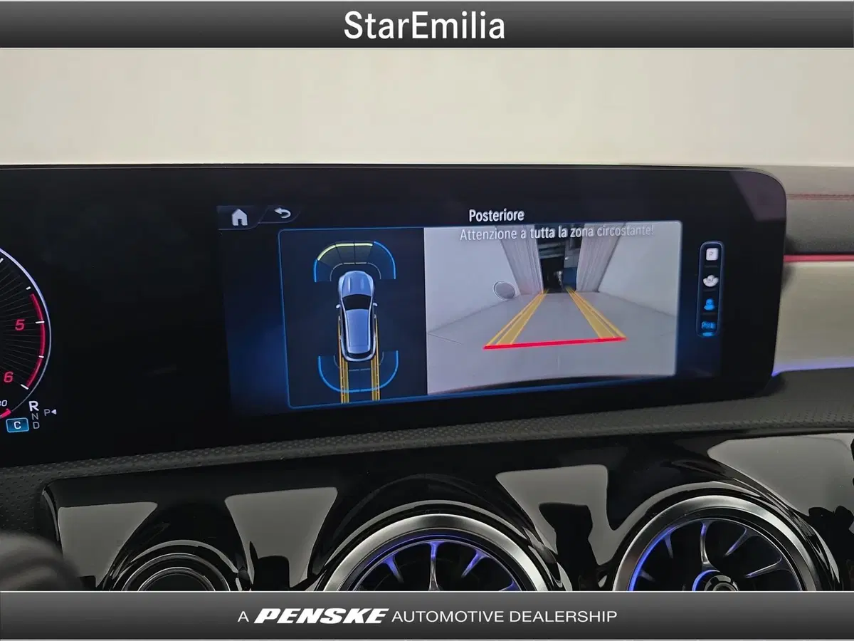Mercedes-Benz CLA Shooting Brake usata a Ferrara (12)