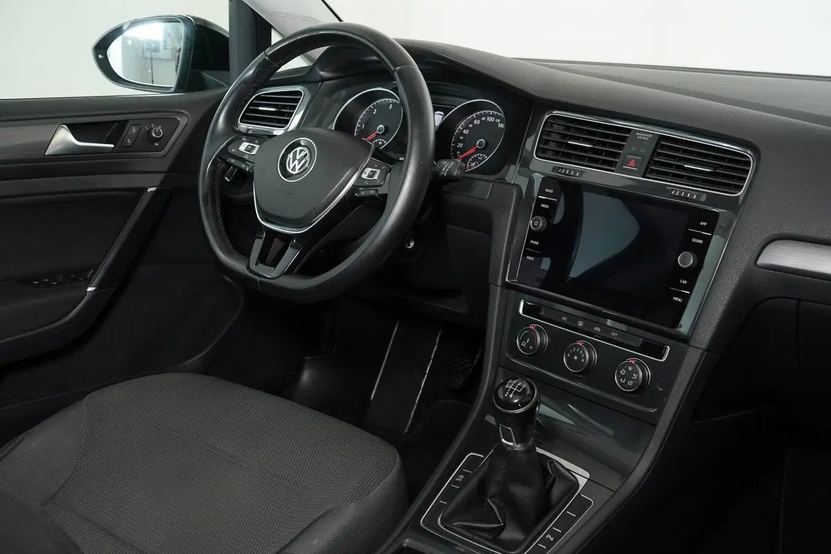 Volkswagen Golf usata a Perugia (13)