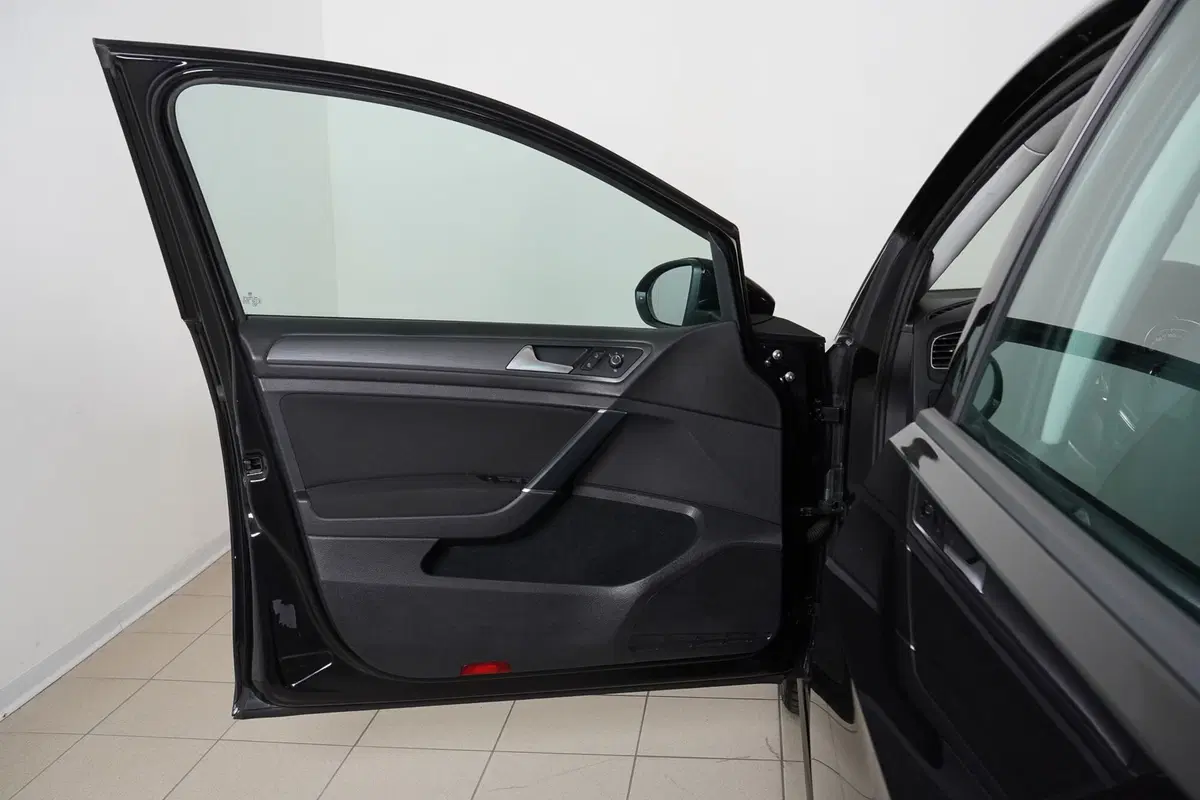 Volkswagen Golf usata a Perugia (14)