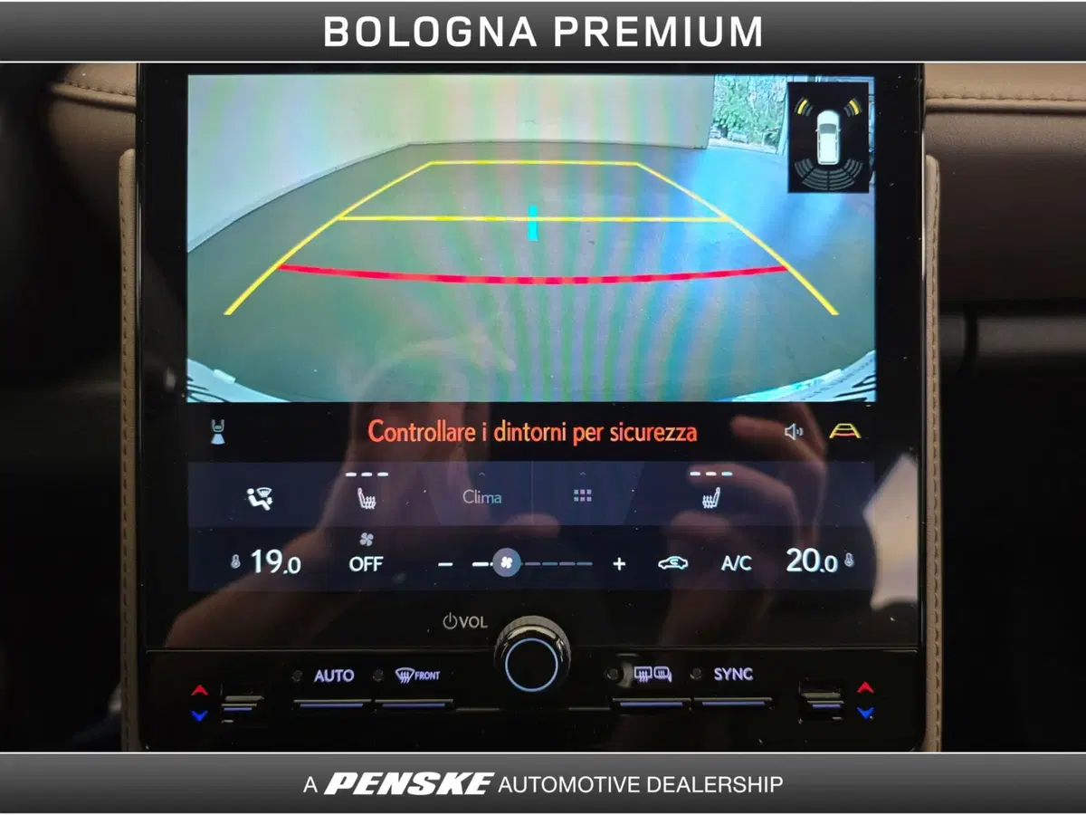 Lexus LBX usata a Bologna (13)
