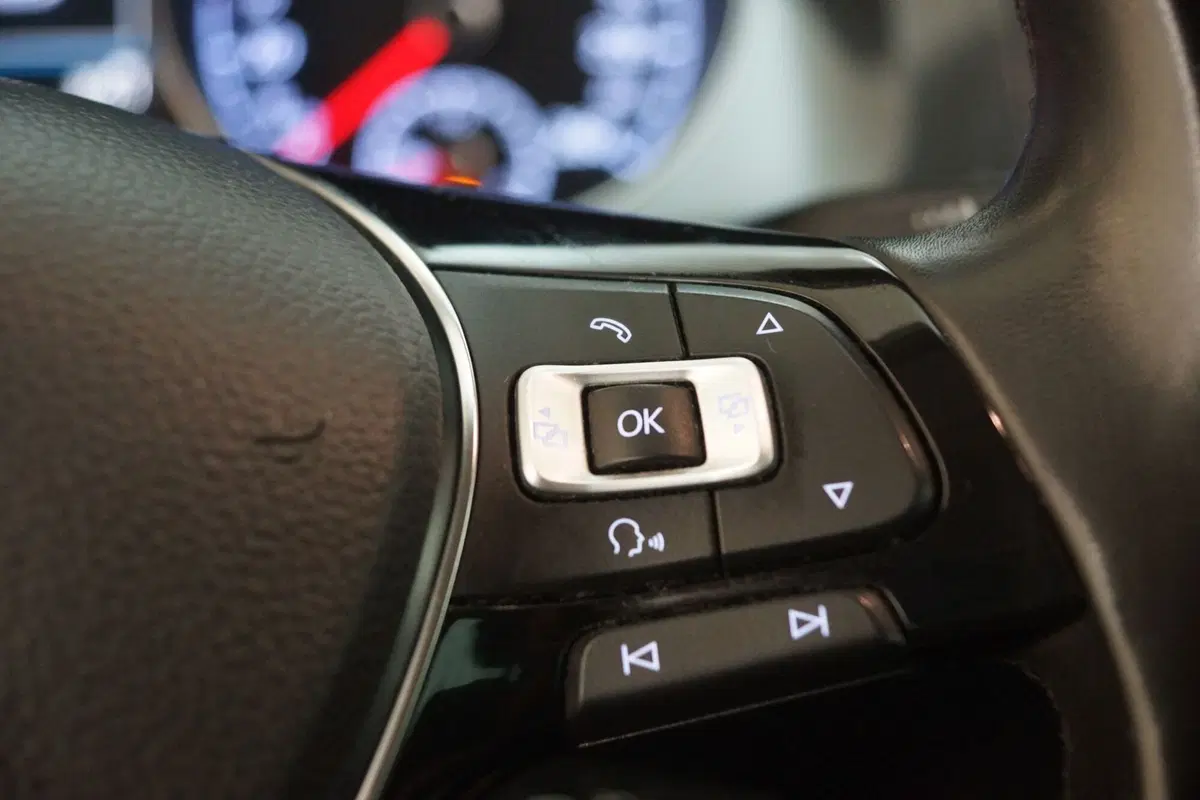 Volkswagen Golf Variant usata a Torino (13)