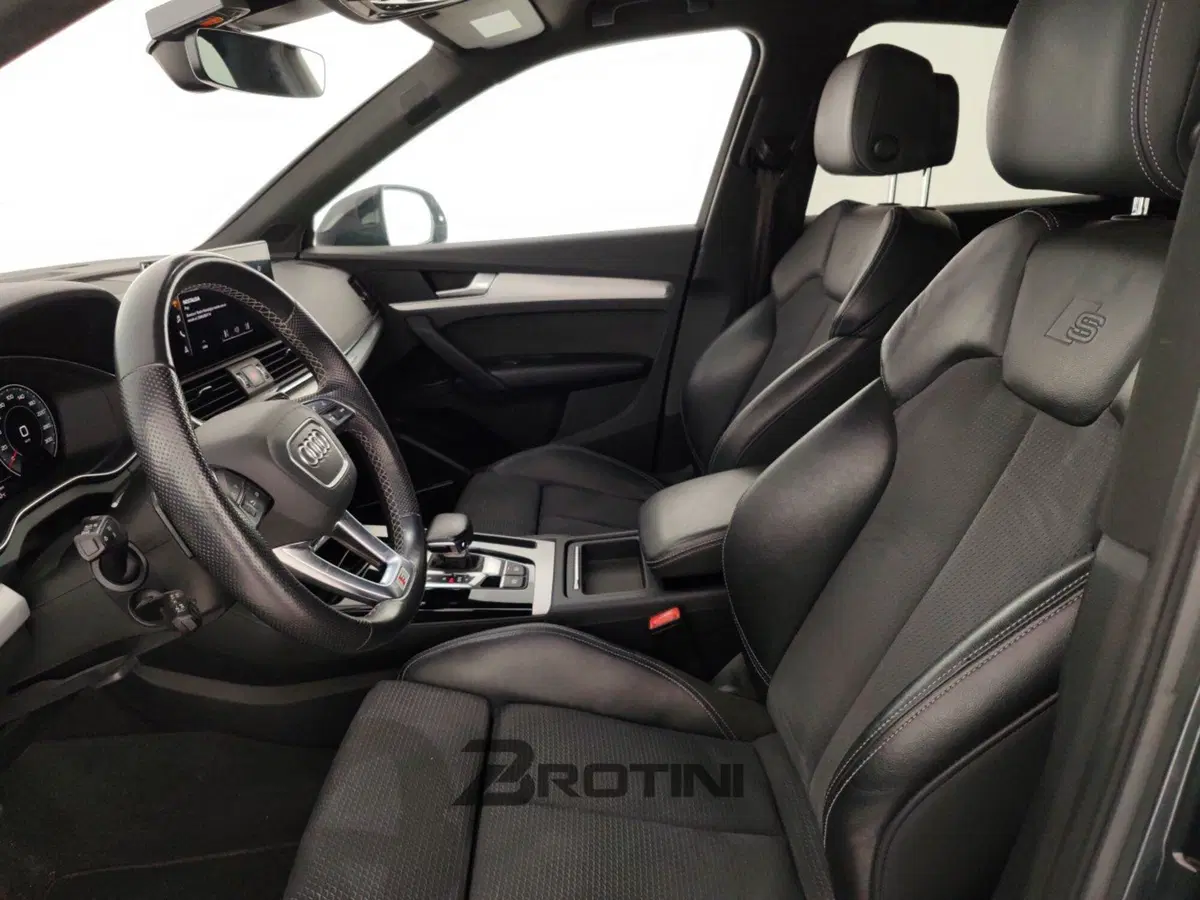 Audi Q5 Sportback usata a Massa-Carrara (7)