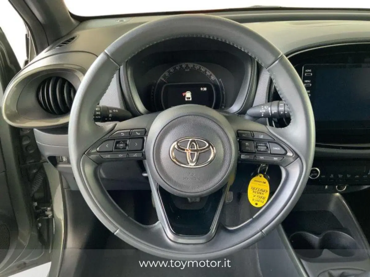 Toyota Aygo X usata a Perugia (9)