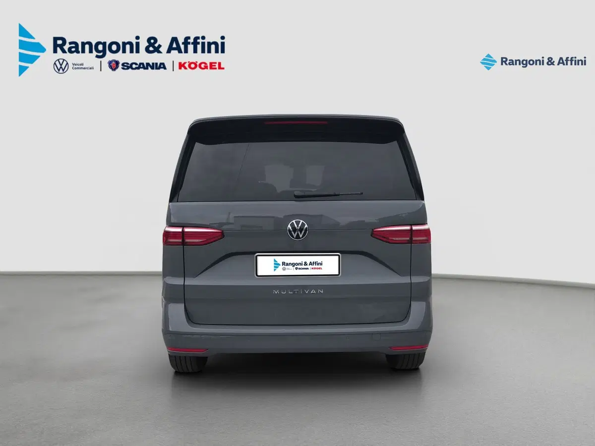 Volkswagen Multivan usata a Brescia (6)