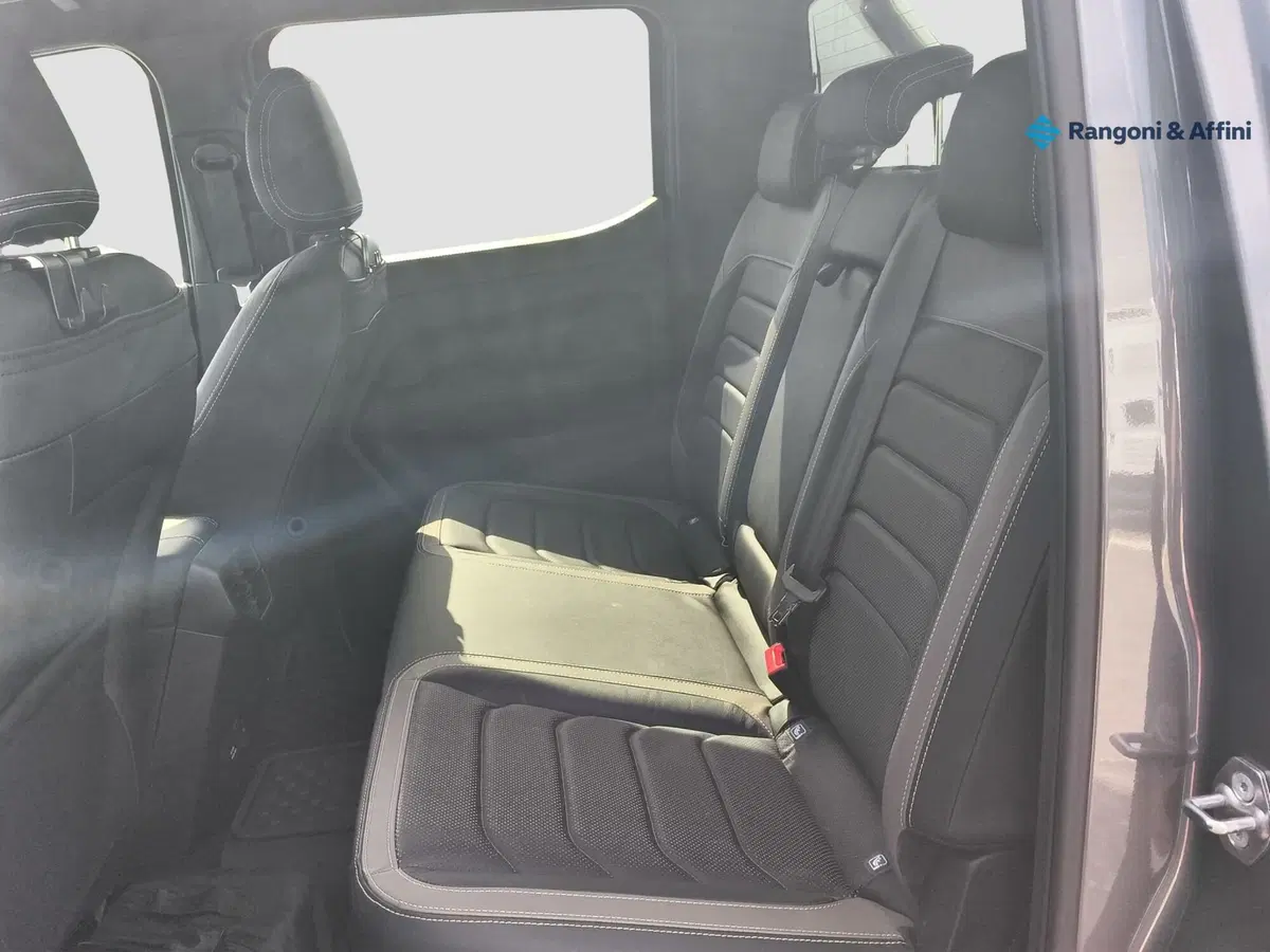 Volkswagen Amarok usata a Brescia (11)