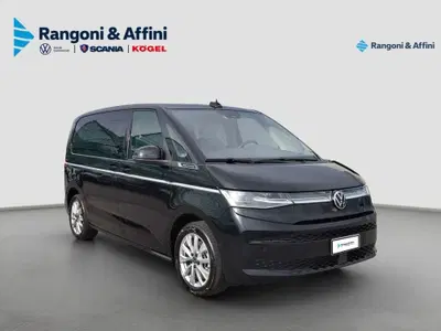 Volkswagen Multivan Lungo 1.5 phev Style 4motion 245cv dsg 7p.ti del 2025 usata a Castegnato
