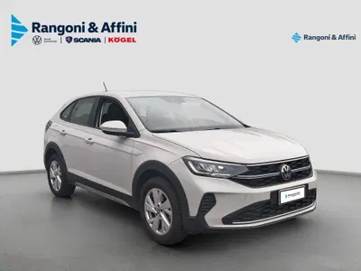 Volkswagen Taigo 1.0 TSI 110 CV DSG Life del 2024 usata a Castegnato