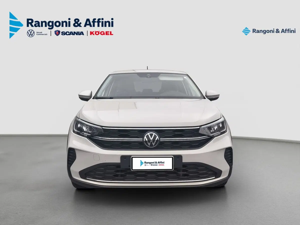 Volkswagen Taigo usata a Brescia (3)