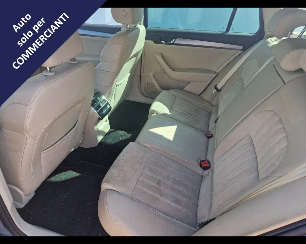 Skoda Superb Station Wagon usata a Ravenna (17)