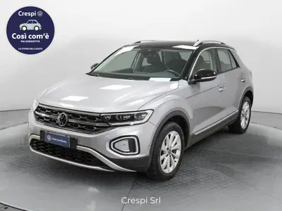Volkswagen T-Roc 1.0 TSI Style del 2023 usata a Carnago