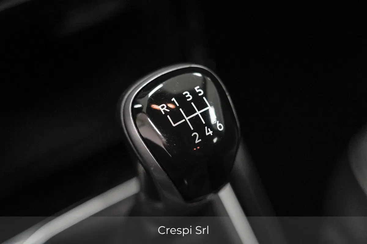 Volkswagen T-Cross usata a Varese (17)