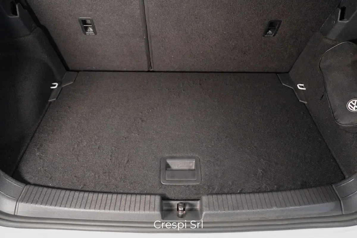 Volkswagen T-Cross usata a Varese (19)
