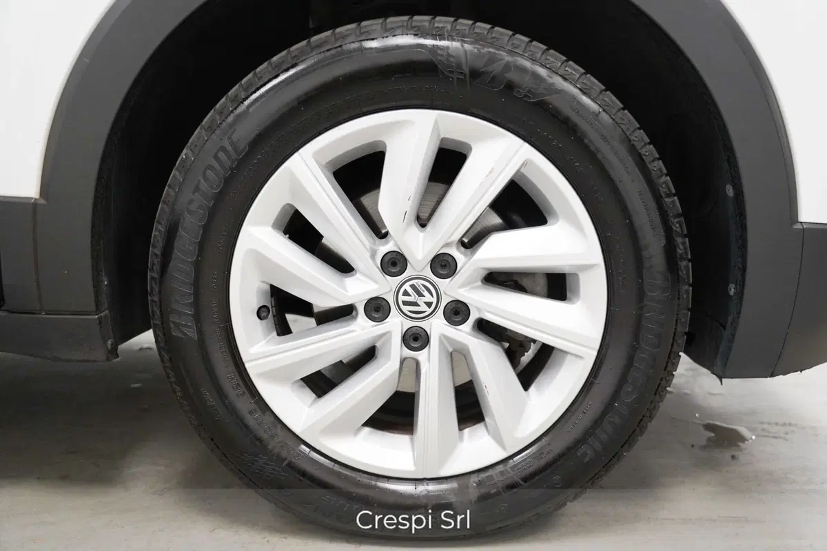 Volkswagen T-Cross usata a Varese (7)